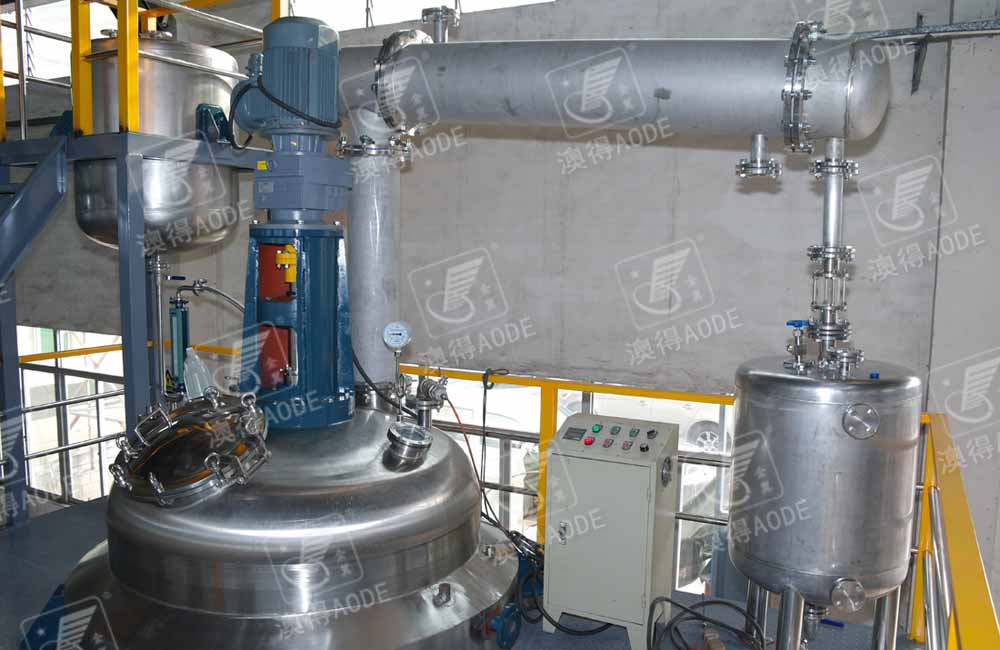 油墨(mo)反應釜工程(cheng)案例