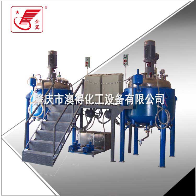 1000L不(bú)鏽鋼電加(jiā)熱反應釜(fǔ)