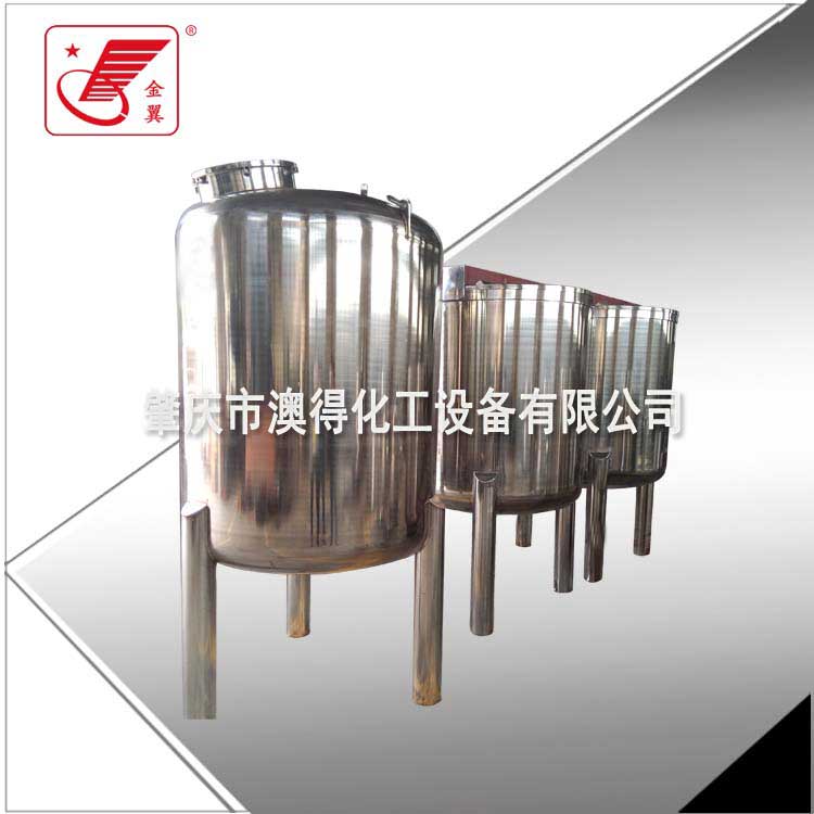 不(bu)鏽鋼儲罐(guan)