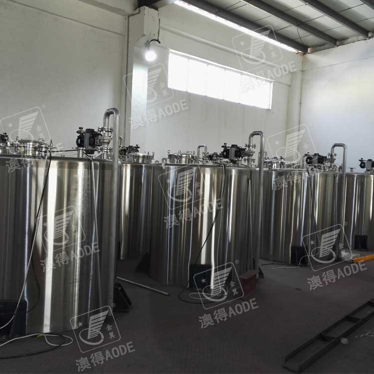 不鏽鋼(gāng)儲罐