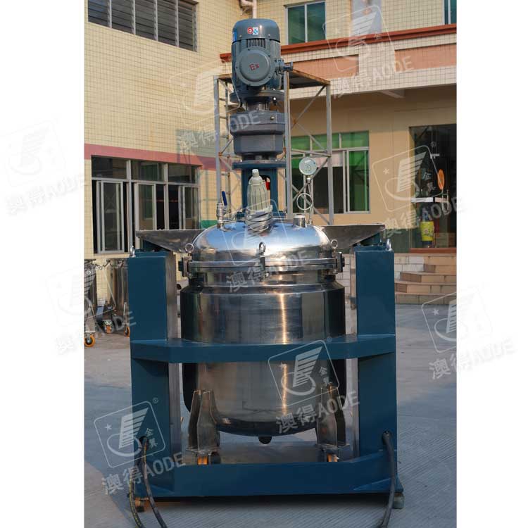 龍(long)門式液(ye)壓升降(jiàng)脫泡機(ji)