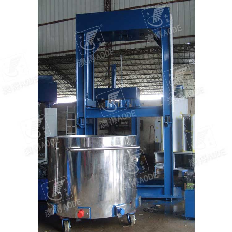 液壓出料(liào)機